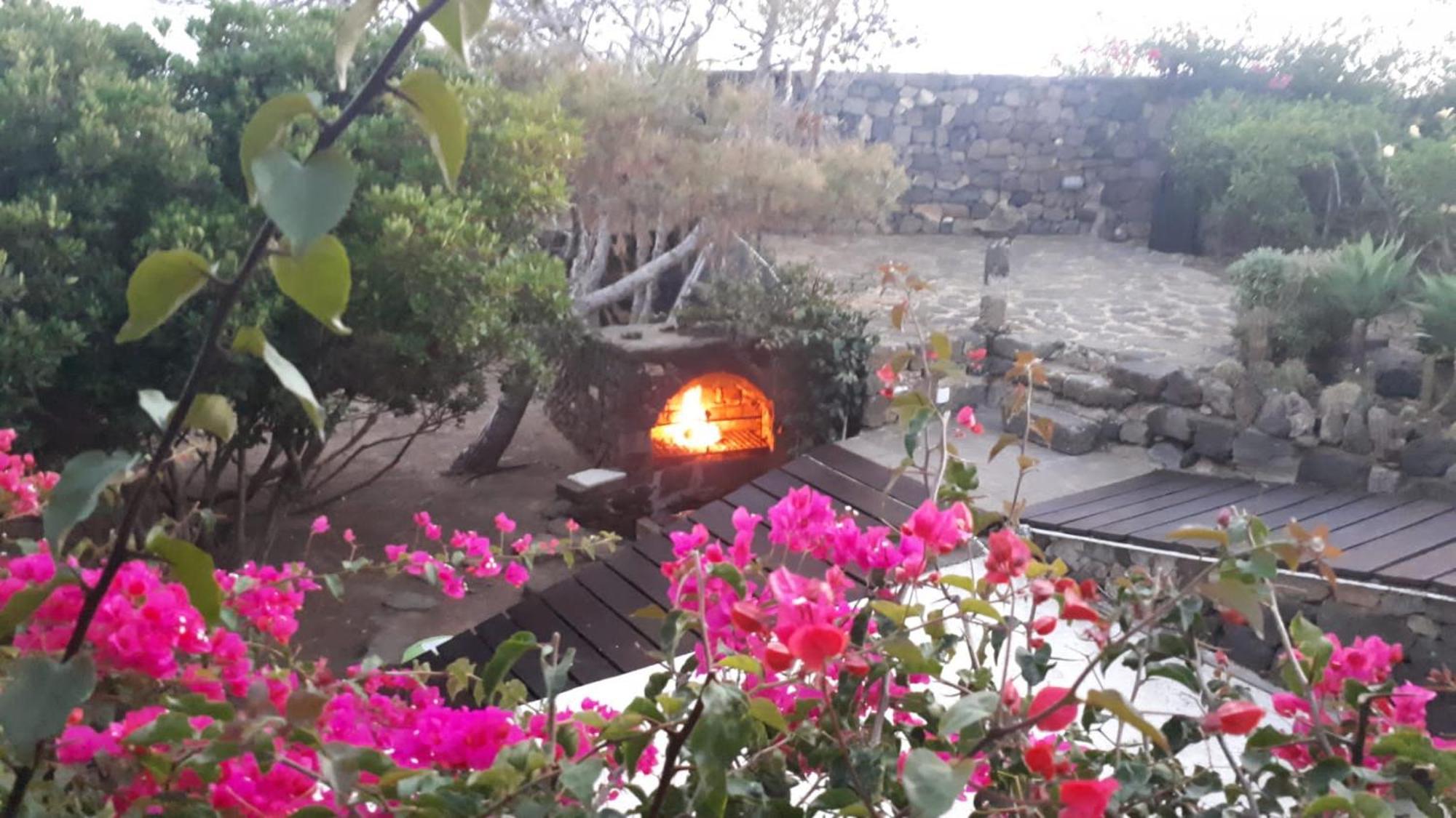 Dammuso Tuffo Nel Mare Villa San Michele  Exterior foto